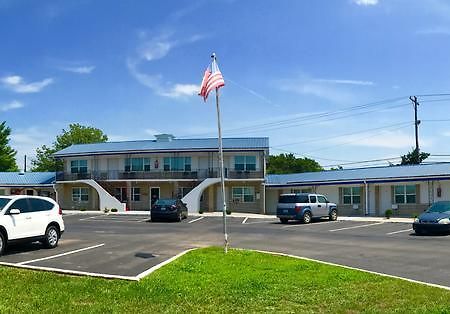 Horse Cave Motel Exterior photo